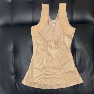 Maidenform Firm Control Shapewear Tank – Nude, Size M